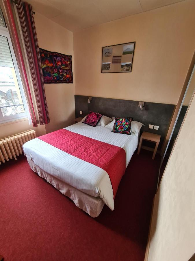 Hostellerie Du Cantal Murat  Exterior foto
